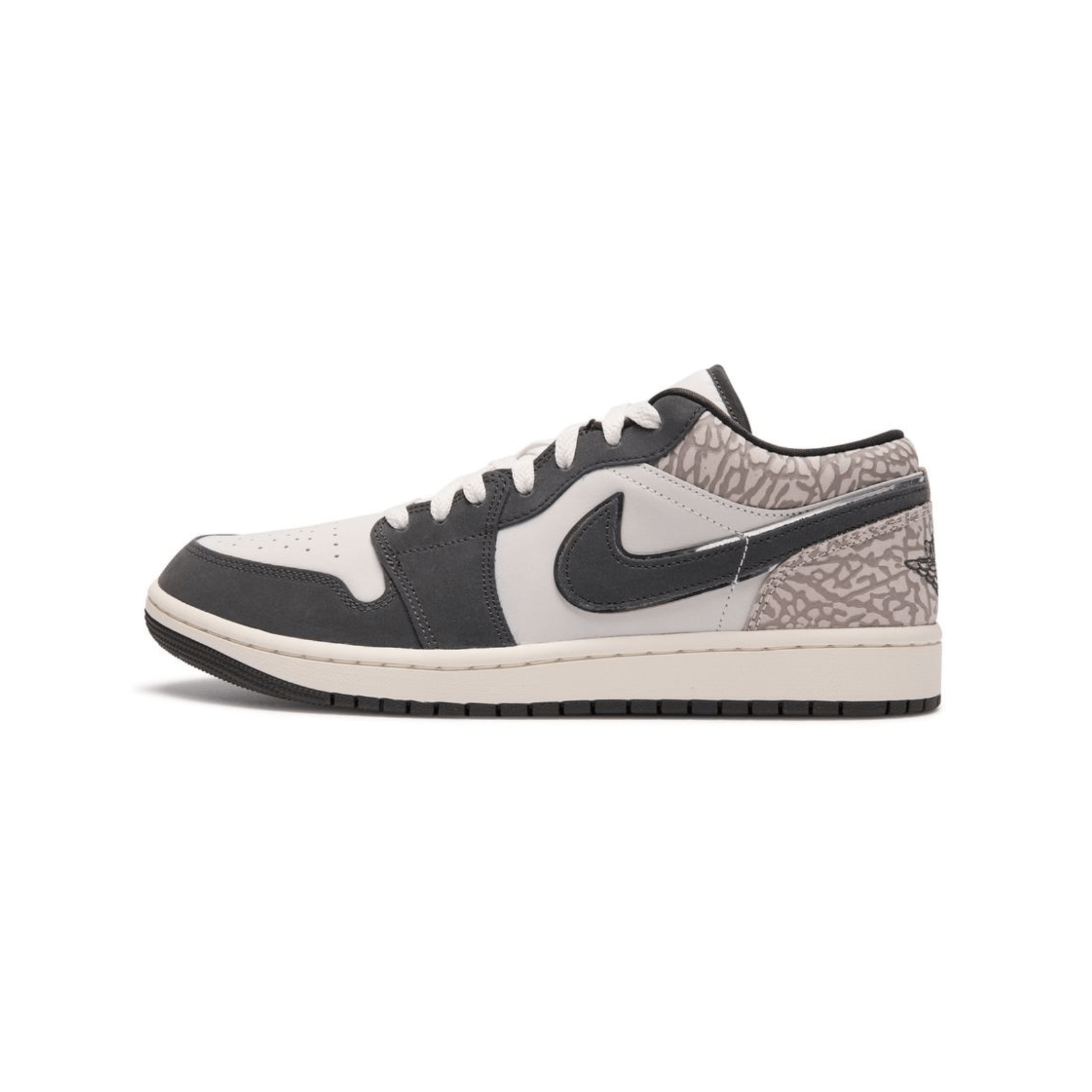 NIKE AIR JORDAN 1 LOW SE